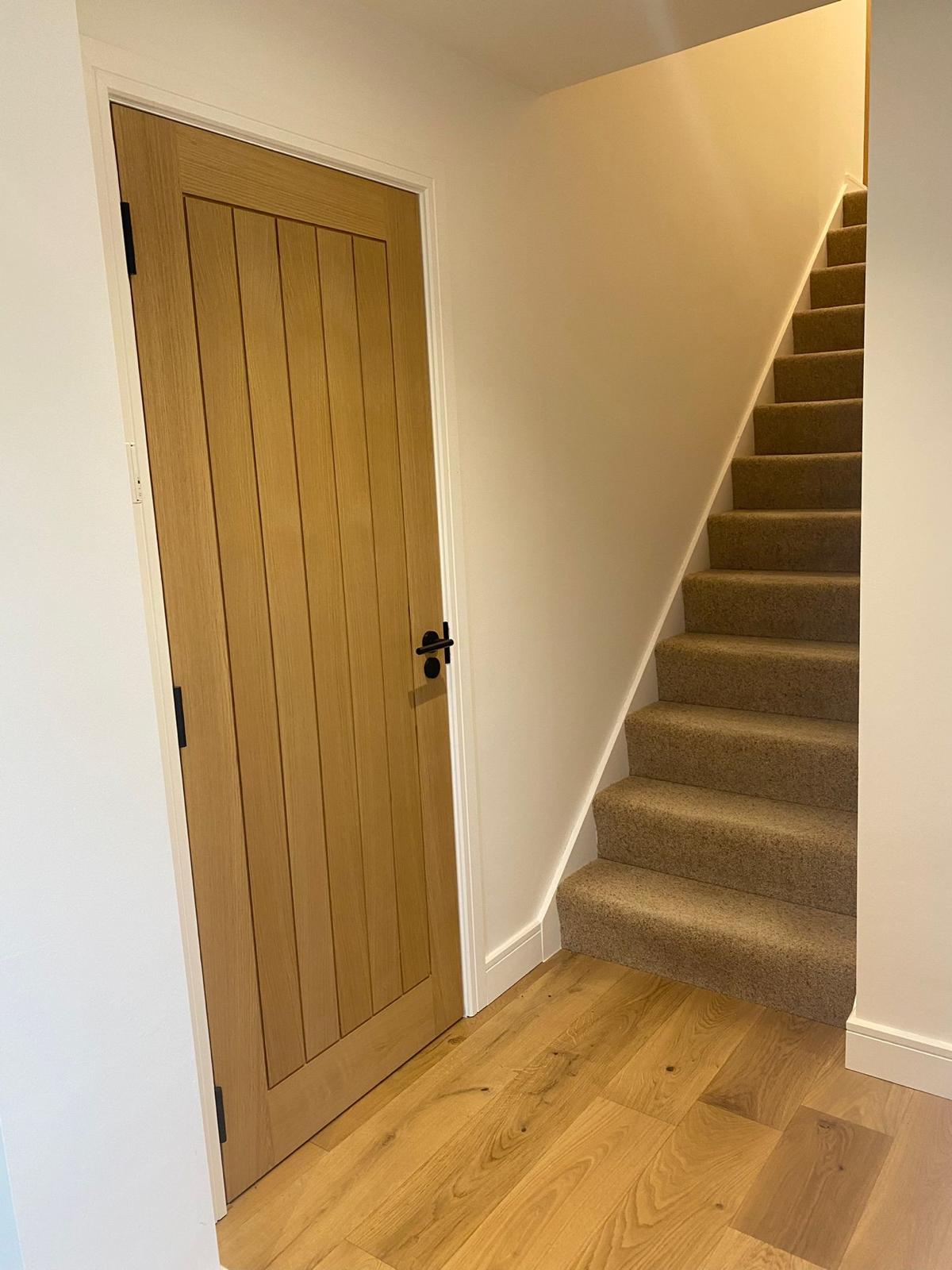 Oak internal door fitting